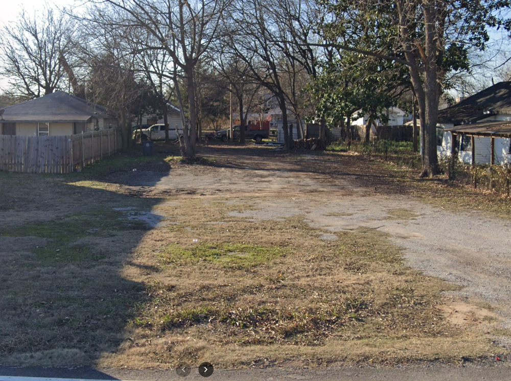 Lot photo 2